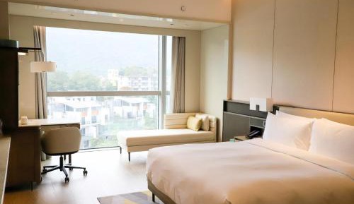 King Room - Mobility Accessible 