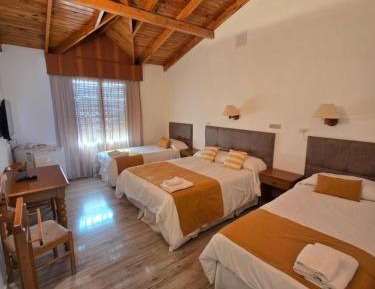 Classic Quadruple Room