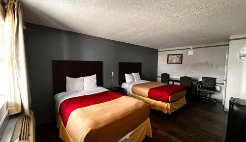 Queen Room with Two Queen Beds
