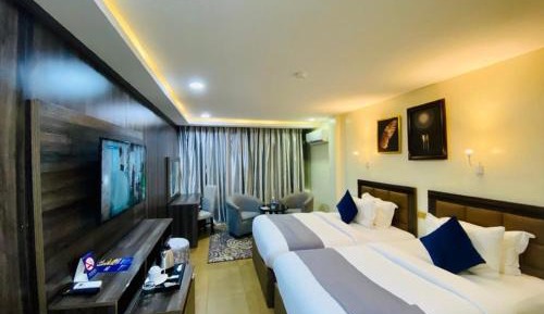 Deluxe Queen Room with Two Queen Beds