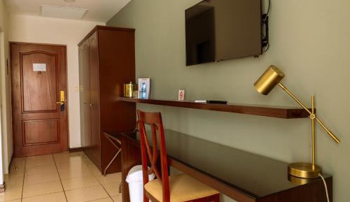 Standard King Room
