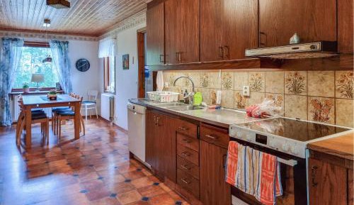 Three-Bedroom Holiday Home 