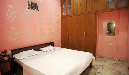 Large Twin Room