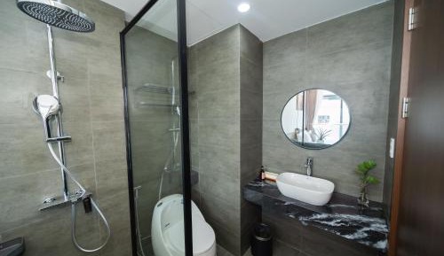 Superior One-Bedroom Apartment with Balcony
