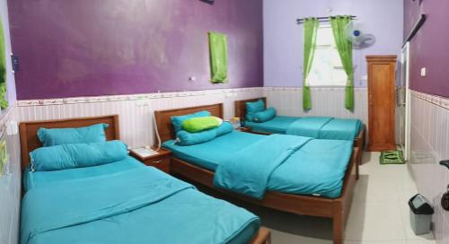 Triple Room with Private Bathroom