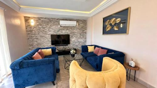 Room #1475307001