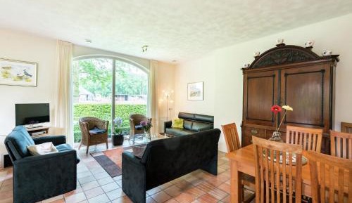 Nine-Bedroom Holiday Home