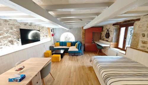 One-Bedroom House