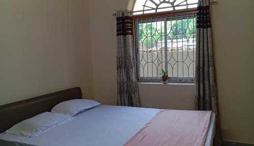 Two-Bedroom Deluxe Apartment with Garden View