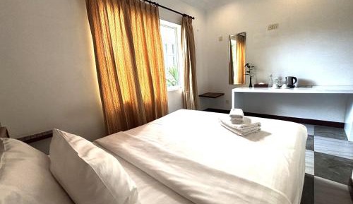Deluxe Single Room