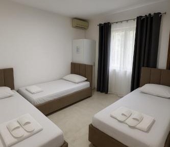 Triple Room with Bathroom