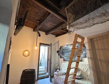 One-Bedroom Apartment with Garden View