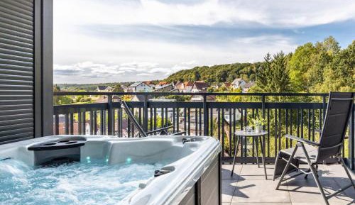 Superior One-Bedroom Apartment with Balcony