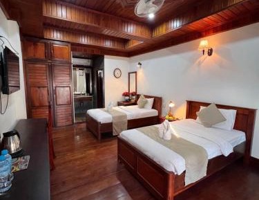 Twin Room with Balcony