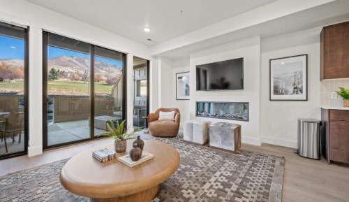 One-Bedroom House