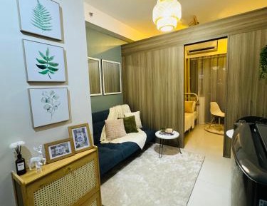 Double or Twin Room with City View