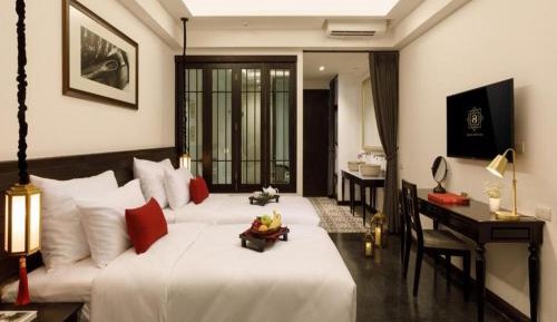 Deluxe Double or Twin Room with Balcony