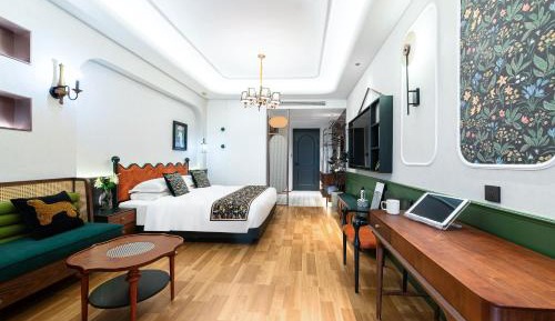 Double or Twin Room with Terrace
