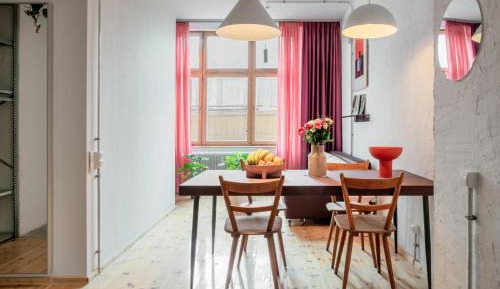 One-bedroom Loft Apartment 