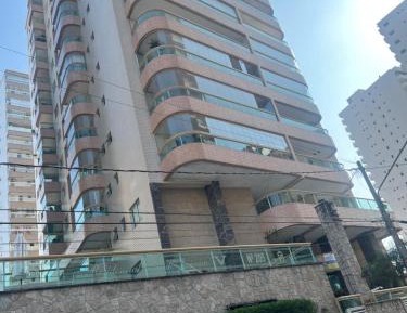 One-Bedroom Apartment with Balcony and Sea View