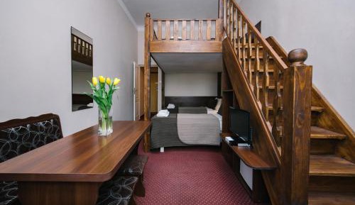 Duplex Quadruple Room
