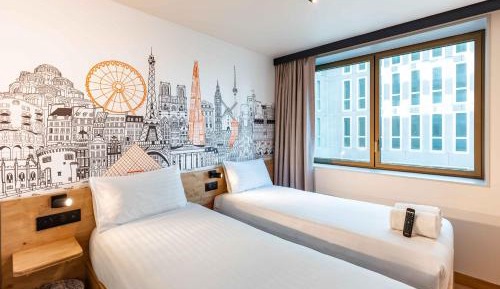 Standard Twin Room