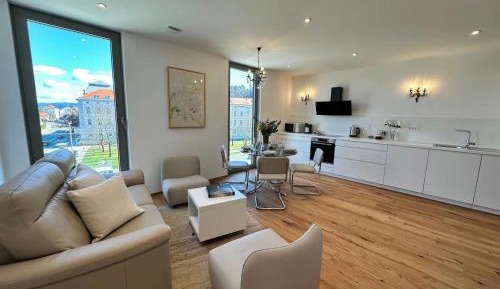 Two-Bedroom Deluxe Apartment