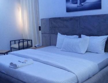 Large Single Room