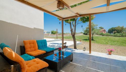 Three-Bedroom Holiday Home 