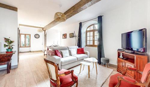 Two-Bedroom Holiday Home