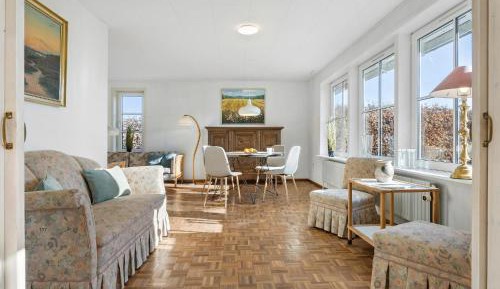 Six-Bedroom Holiday Home