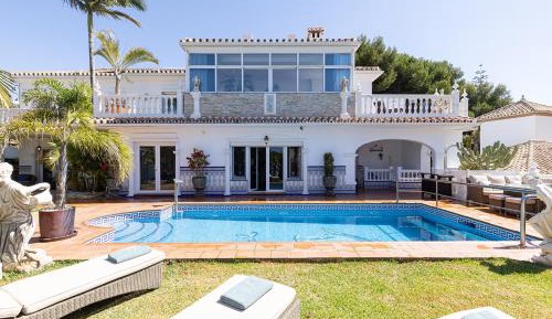 Villa with Sea View