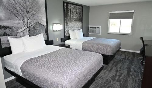 Queen Room with Two Queen Beds - Non-Smoking