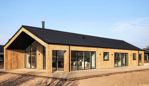 Four-Bedroom Holiday Home