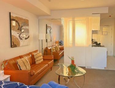Studio Apartment with One Double Bed