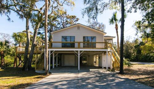 Four-Bedroom Holiday Home