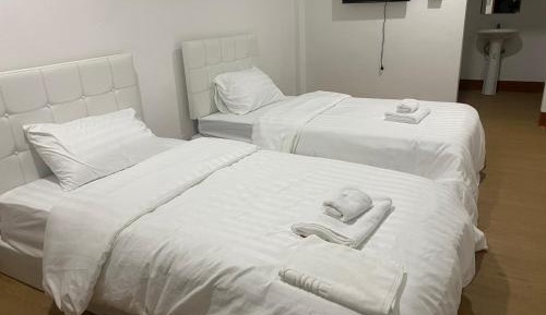Economy Twin Room