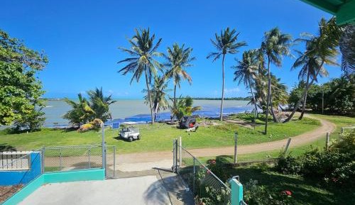 Villa - Beach Front