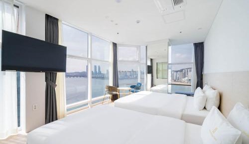 Superior Triple Room with Sea View