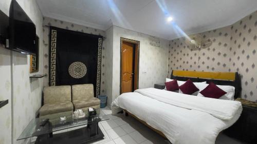Deluxe Single Room