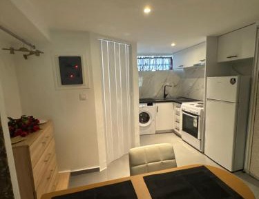 One-Bedroom Standard Apartment