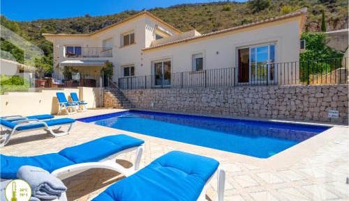 Villa with Private Pool