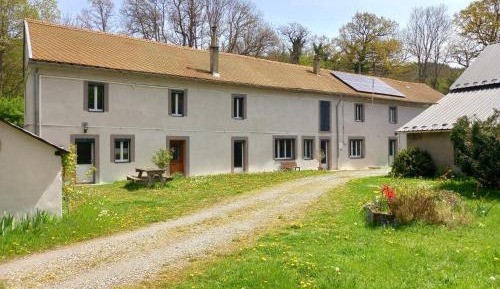 Three-Bedroom Holiday Home 