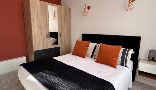 Apartment (3 Adults)