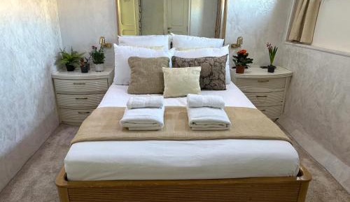 Deluxe Double Room with Sea View