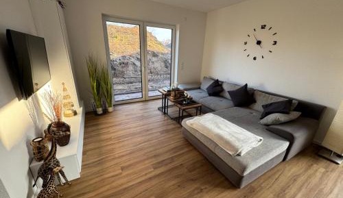 Three-Bedroom Deluxe Apartment