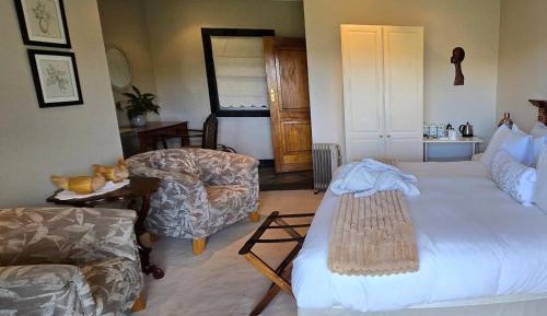 Superior King Suite