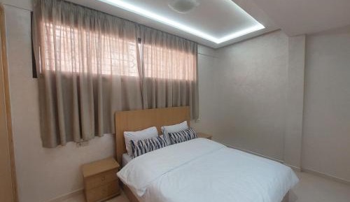 Two-Bedroom Apartment with Mountain View