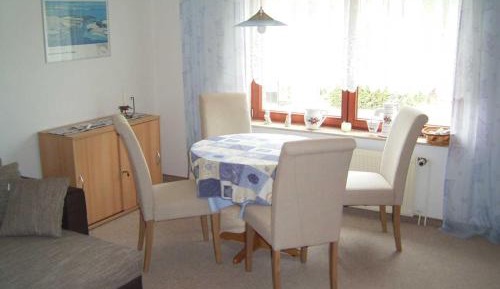 One-Bedroom Apartment with Terrace