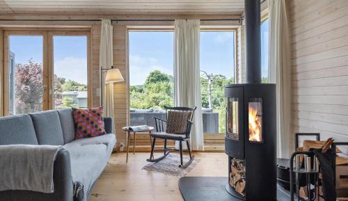 Three-Bedroom Holiday Home 